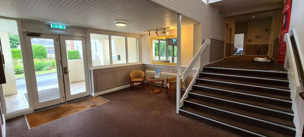 Haughton Hall Hotel & Leisure Club Telford Exterior photo
