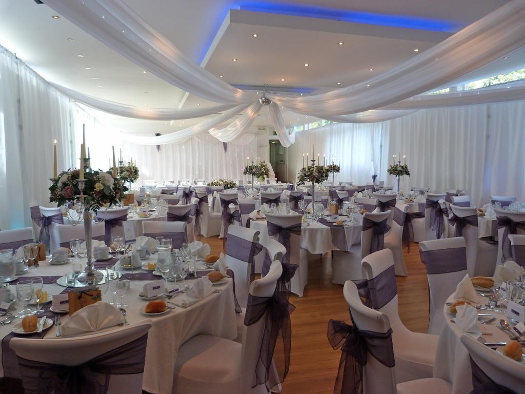 Haughton Hall Hotel & Leisure Club Telford Exterior photo